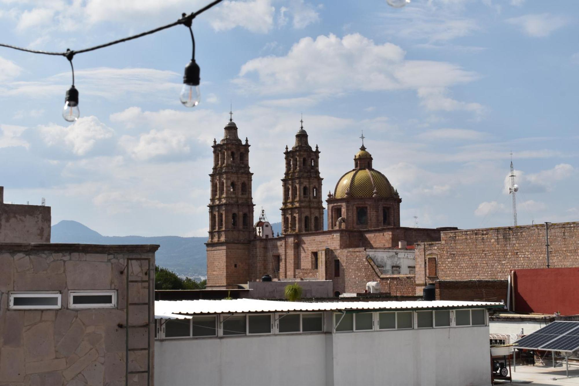 El Suburbio - Serapio Rendon Morelia Kültér fotó
